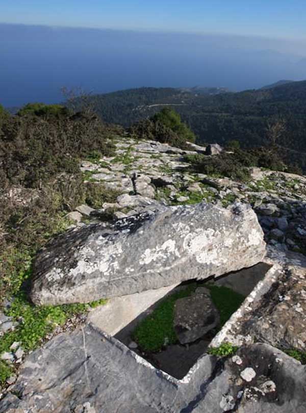 Sentoukia Skopelos